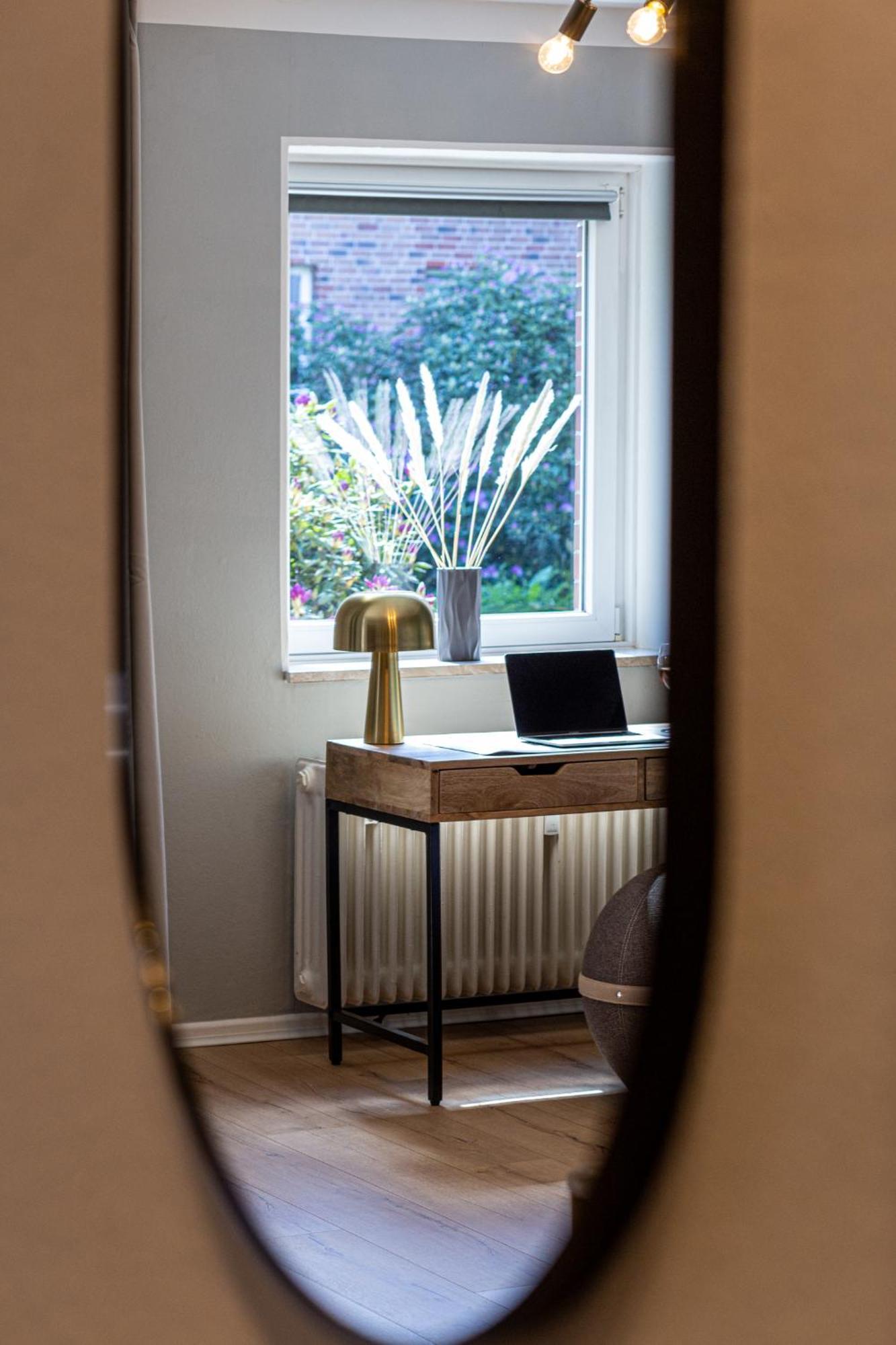 Have-A-Nice-Stay - Nahe Bahnhof Ahrensburg - 20 Minuten Nach Hamburg - Trotzdem Ruhig Gelegen - 6 Minuten Zu Fuss Ins Zentrum Ahrensburg - Modern Eingerichtet Екстериор снимка